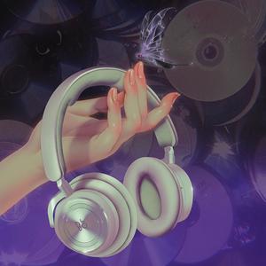 WALKIN ON SUGAR (feat. ItsOn.Moko) (Explicit)