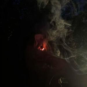 4 person wood (feat. tapshxtdown2hell) (Explicit)