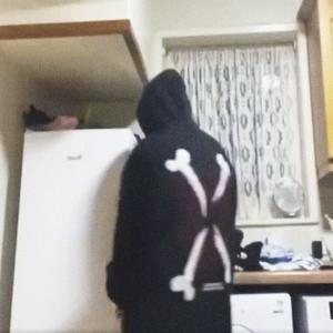 CURSE (feat. Sinxi) (Explicit)