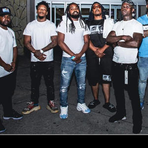 On Da Five (feat. Dana Weez) (Explicit)