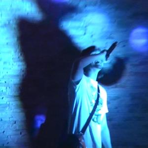 live on like this (feat. onirique) (Explicit)