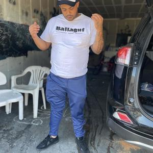 Alot In Here (Explicit)