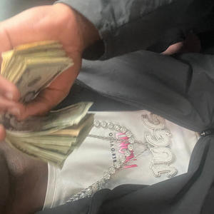 Looking Sweet (Explicit)