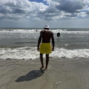 I Gotta Keep Goin (Explicit)