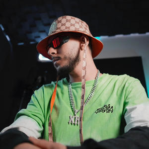 Se Envolve (feat. Xr No Beat) (Explicit)