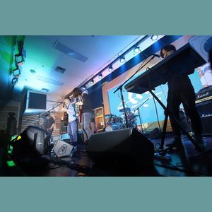 就在我怀里睡去吧宝贝 (Live)