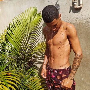 VUCK VUCK NO PIKE DA PRAIA (Explicit)