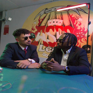 Ama E Pede Mais (feat. Salama)