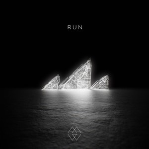 Run (feat. Naomi Banks)