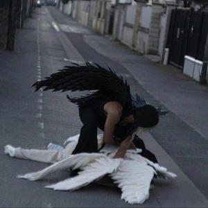 لعب (Explicit)
