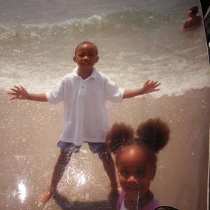 Kealz - Mind Racing (Explicit)