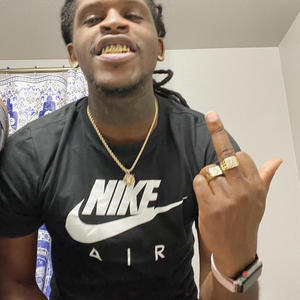 Turned Yo Back (feat. Miracle child) (Explicit)