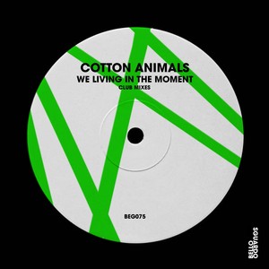We Living in the Moment (Club Mix)