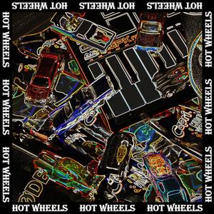 HOT WHEELS