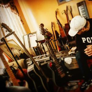Amor over Hate (feat. Amillz & Cefo (el sensei))