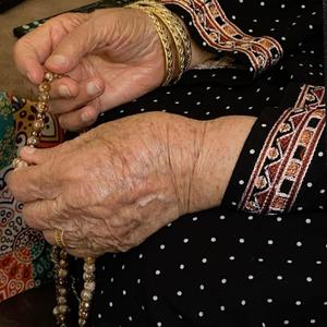 logo ka liye (Explicit)