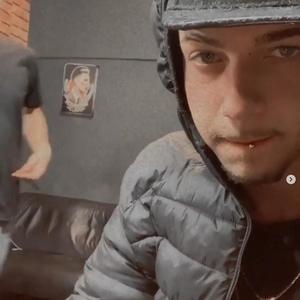 É sempre assim (feat. MC Gui Andrade) (Explicit)