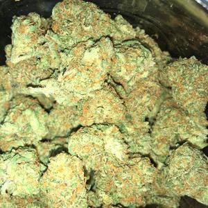 JAH (feat. Chikiflow) (Explicit)