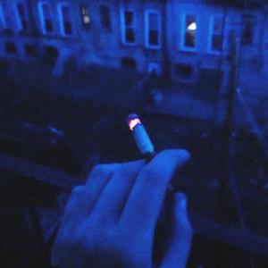 Recuerdos (feat. Maeruk & Nikell) (Explicit)