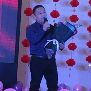 网线牵着我和你