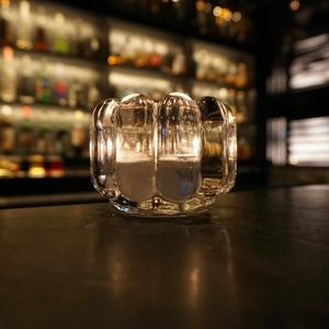 A modern tide (feat. Geoffrey Nicholson)