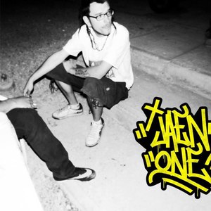 La Calle Esta Caliente (Explicit)