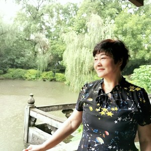 何必西天万里遥