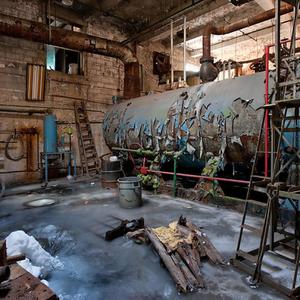 Boiler Room(feat. CloutGod) (Explicit)