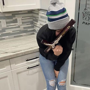 POUR IT UP (feat. Raylo & IccyAp) (Explicit)