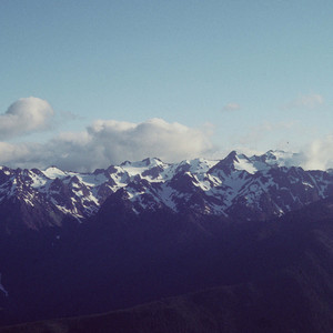 The Roar and Trickle of the Ocean