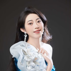 红色三岔我的娘 (伴奏)