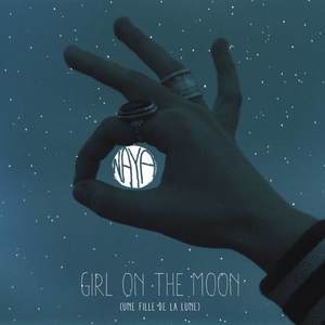 Girl on the Moon(Une fille de la lune)