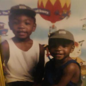 Money talks (Explicit)