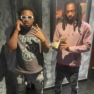 Swinging doors (feat. Wizz Havin) (Explicit)