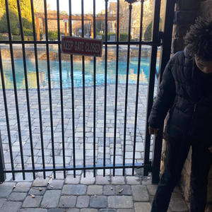 INDATBOX (feat. Luhdez5) (Explicit)