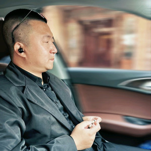 哈尔滨DJ旗总音乐工作室 - 新精品快四130鼓广场舞Dj版-后来的你到底爱上了谁-王莎莎【哈尔滨DJ旗总音乐工作室独家制作】
