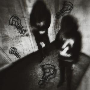 Spxrky - Through the Rain (feat. Iconic Gem) (Explicit)