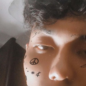 Stay Still (Explicit)