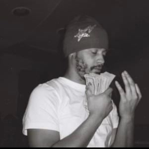 Veeze Flow (feat. lilthreetwo) (Explicit)