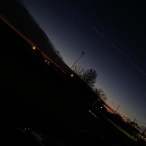 runaway (feat. Lilvicbxi) (Explicit)