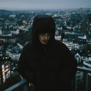 DEZEMBER (Explicit)
