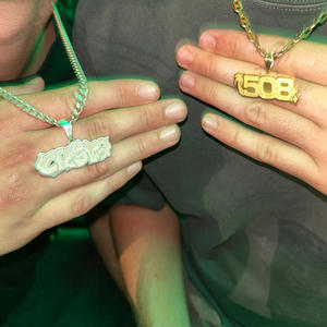 Ley gravitatoria (Explicit)