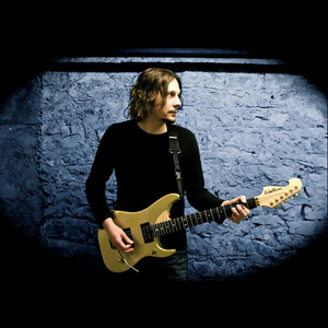 Pull the Switch(feat. Marco Minnemann)