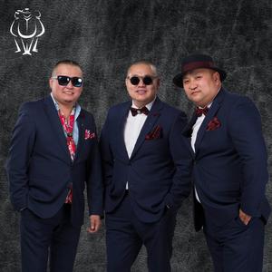 Arvan tavnii sar (feat. Khishigdelger & Khishigsuren)