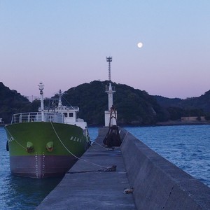 (善と悪との分岐点には)