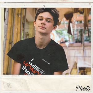 Photo (Explicit)