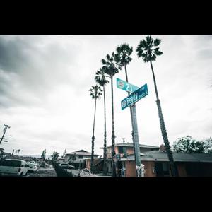 Peep hole (feat. Lil Greedy) (Explicit)