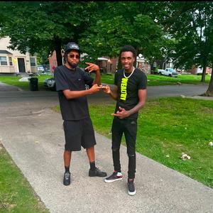 Aint I Freestyle (feat. Sintino Santana) (Explicit)