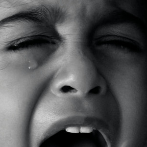 Плаче хлопчик