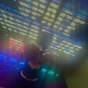 VÄNELLOPË (Explicit)